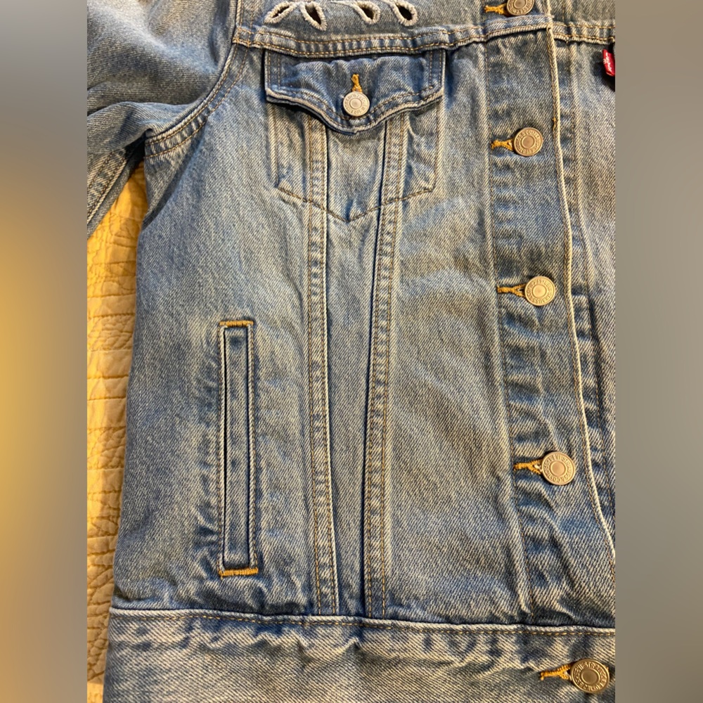 LEVI's STRAUSS JEAN JACKET FLORAL LASER CUT Large Cropped Trucker - Picture 11 of 14